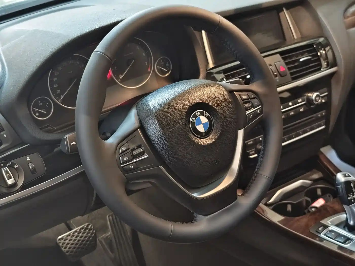 BMW X3 (Import) 2014 xDrive20i X Design Package фото 6