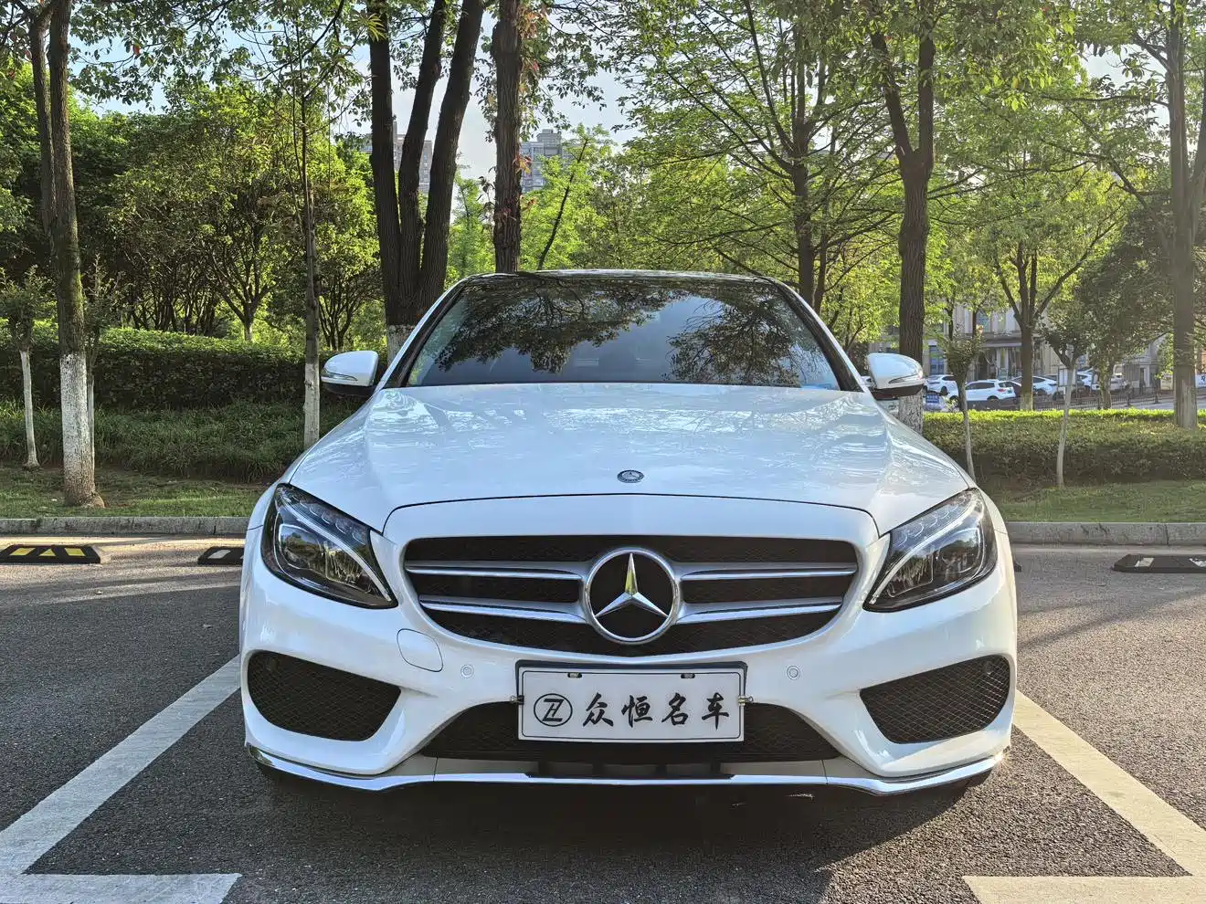 Mercedes-Benz C-Class 2016 C 200 L Sport фото 2