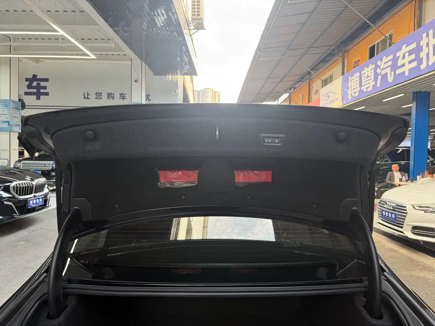 BMW 3 Series 2023 325Li M Sport Package фото 19