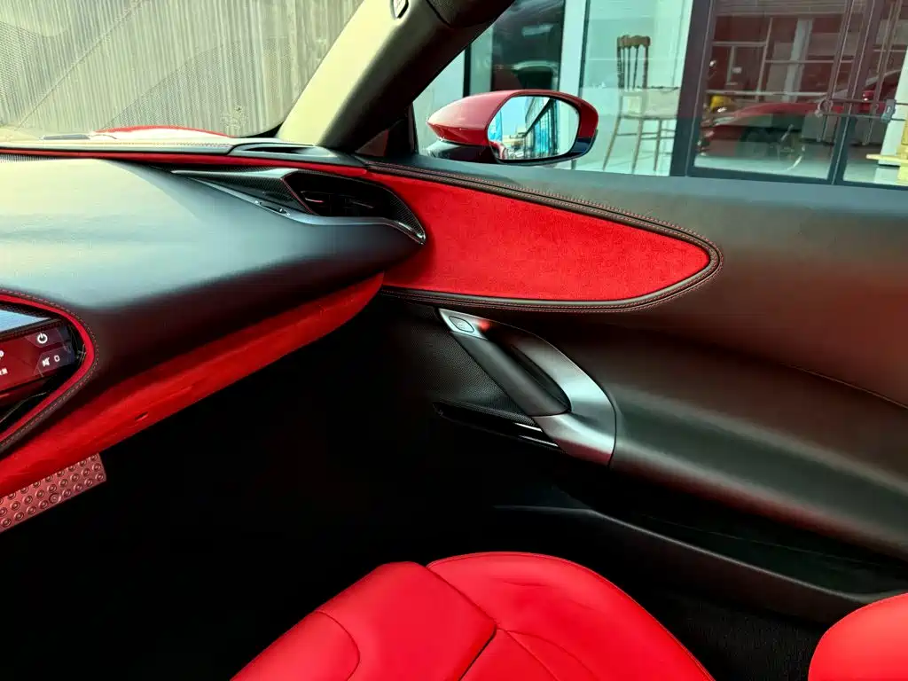 Ferrari SF90 2024 2020 3.9T V8 Stradale