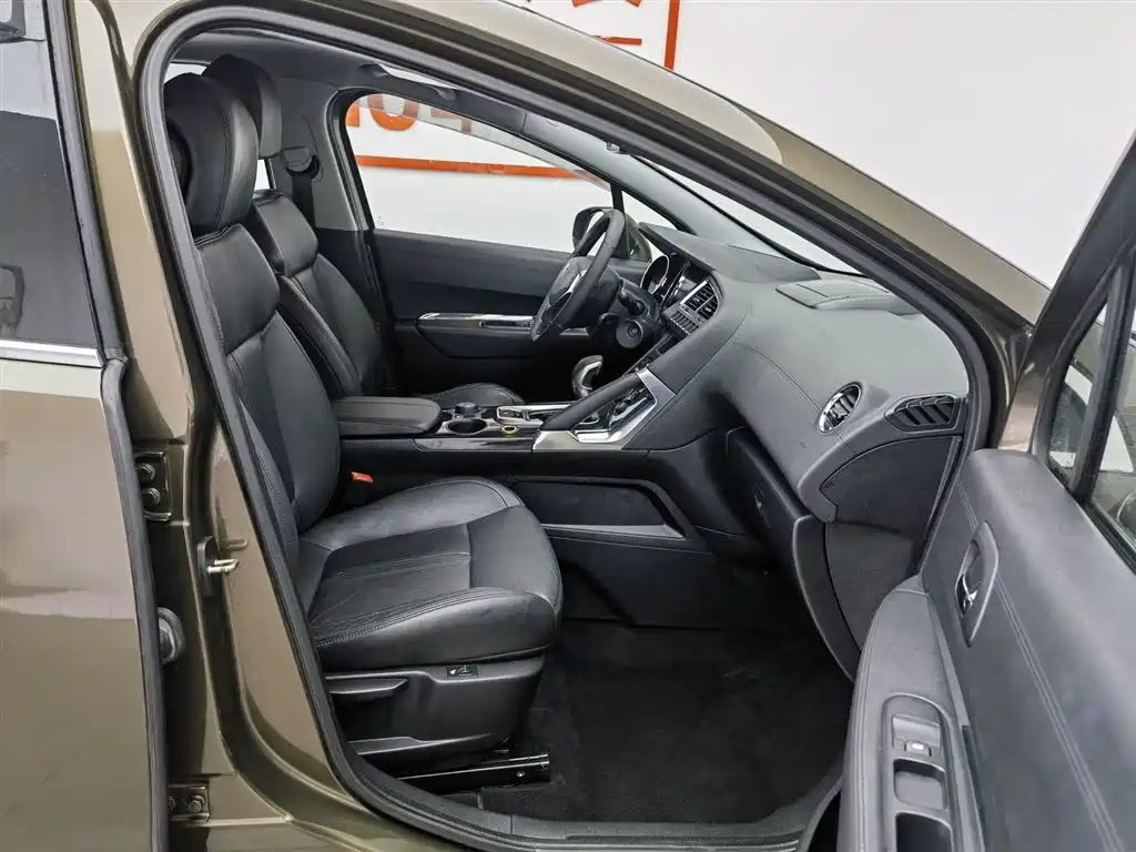 Peugeot 3008 2013 1.6THP Automatic Prestige Edition фото 23