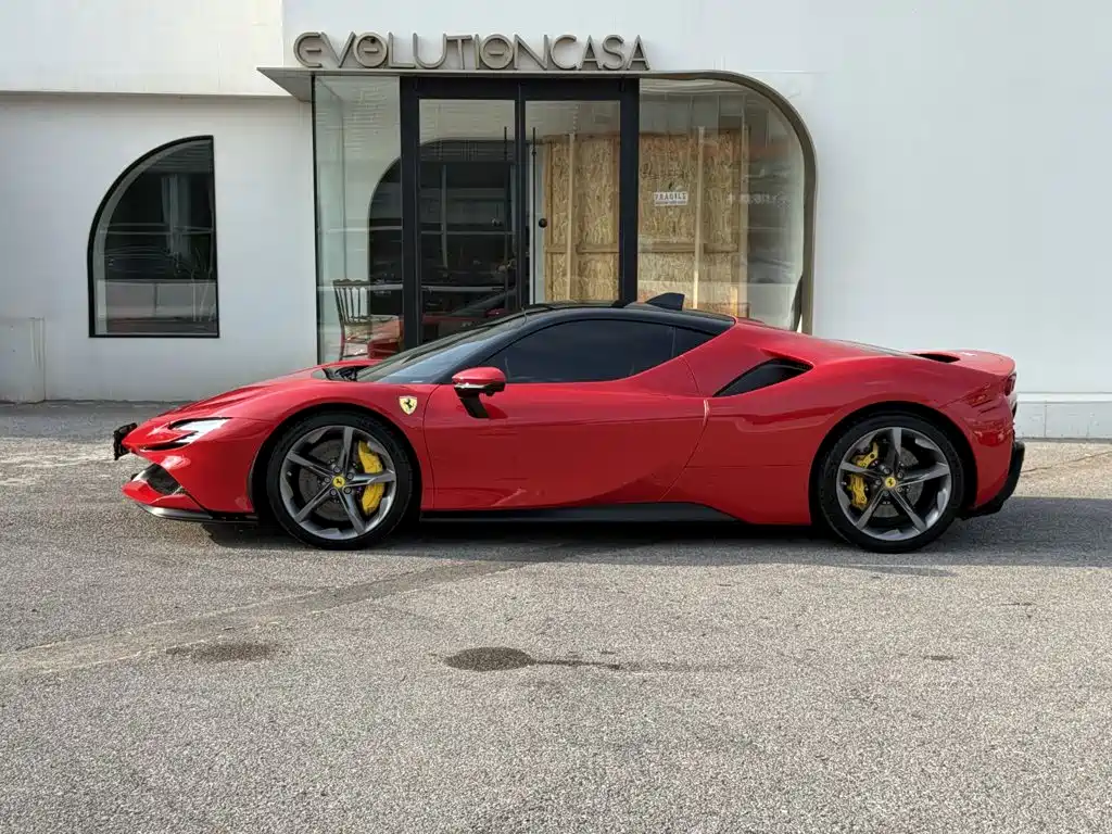 Ferrari SF90 2024 2020 3.9T V8 Stradale