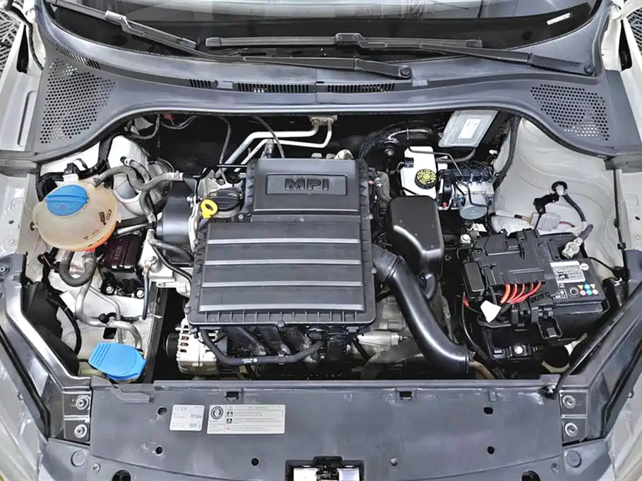 Volkswagen Santana 2015 1.4L Manual Trend Edition фото 10