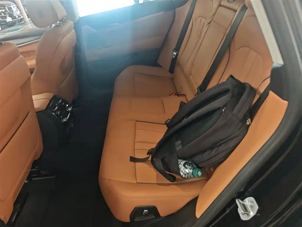 BMW 6 Series GT 2022 Model 630i Luxury Design Package фото 24