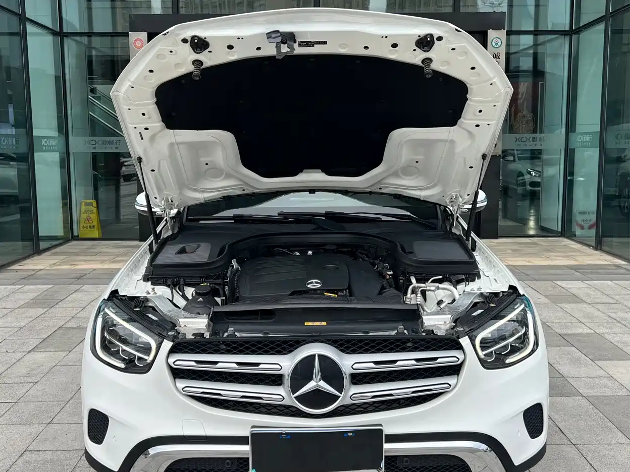 Mercedes-Benz GLC 2021 GLC 260 L 4MATIC Sporty фото 14