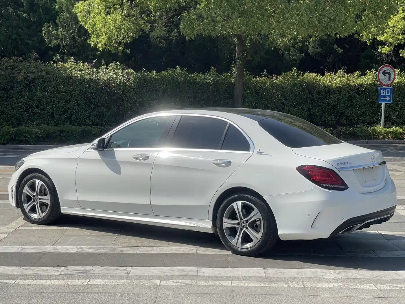 Mercedes-Benz C-Class 2019 Facelift C 260 L Sport фото 13