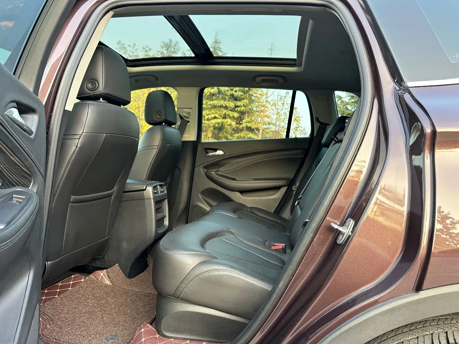 Фото 15 - Buick Envision Plus