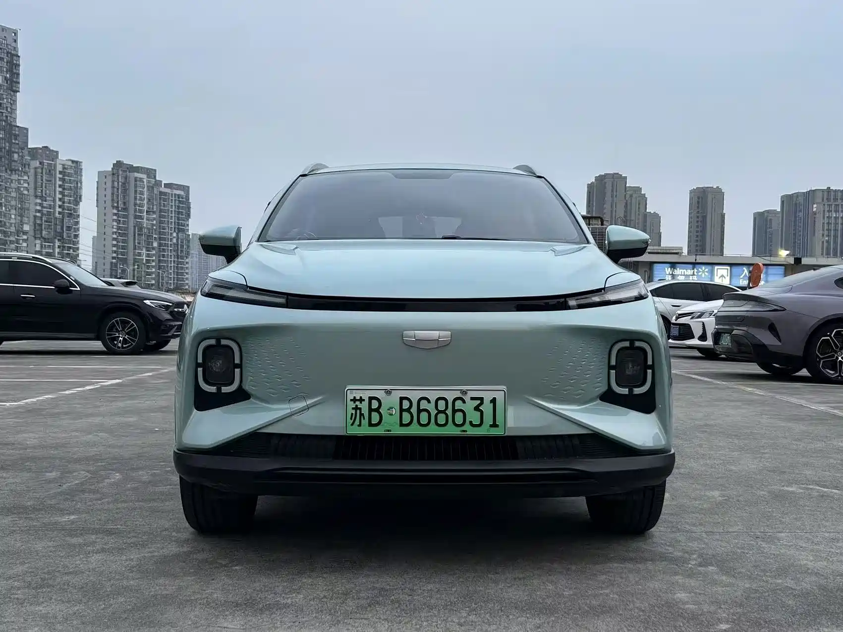 Фото 2 - Geely Geometry E Firefly