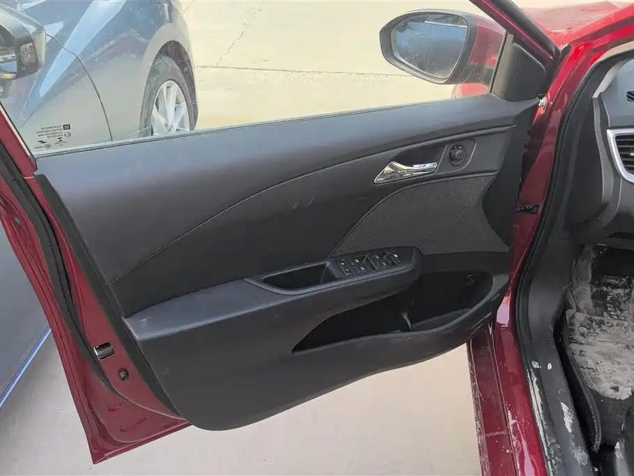 Chevrolet Cavalier 2016 1.5L Automatic Delight Edition фото 7