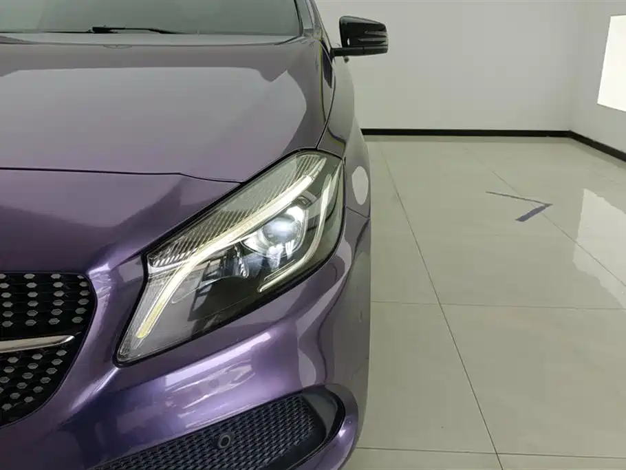 Mercedes-Benz A-Class (Import) 2017 A 200 Polar Limited Edition фото 5