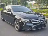 Фото 3 - Mercedes-Benz E-Class