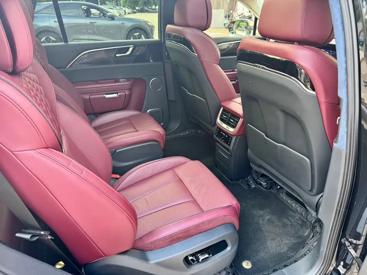 Hongqi E-HS9 2023 2022 660km Qi Chang Edition (6-seater)