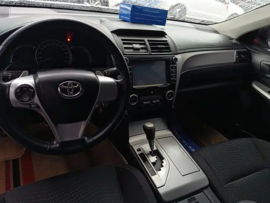 Toyota Camry 2013 2.0G Comfort фото 12