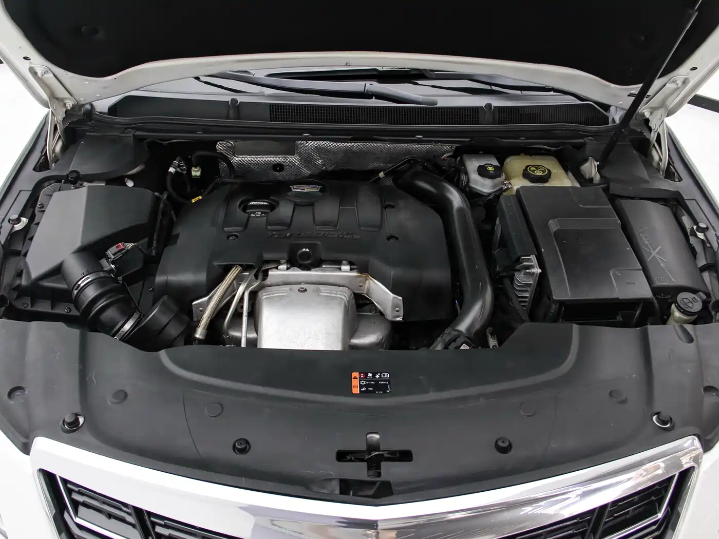 Cadillac XTS 2016 28T Technology фото 12