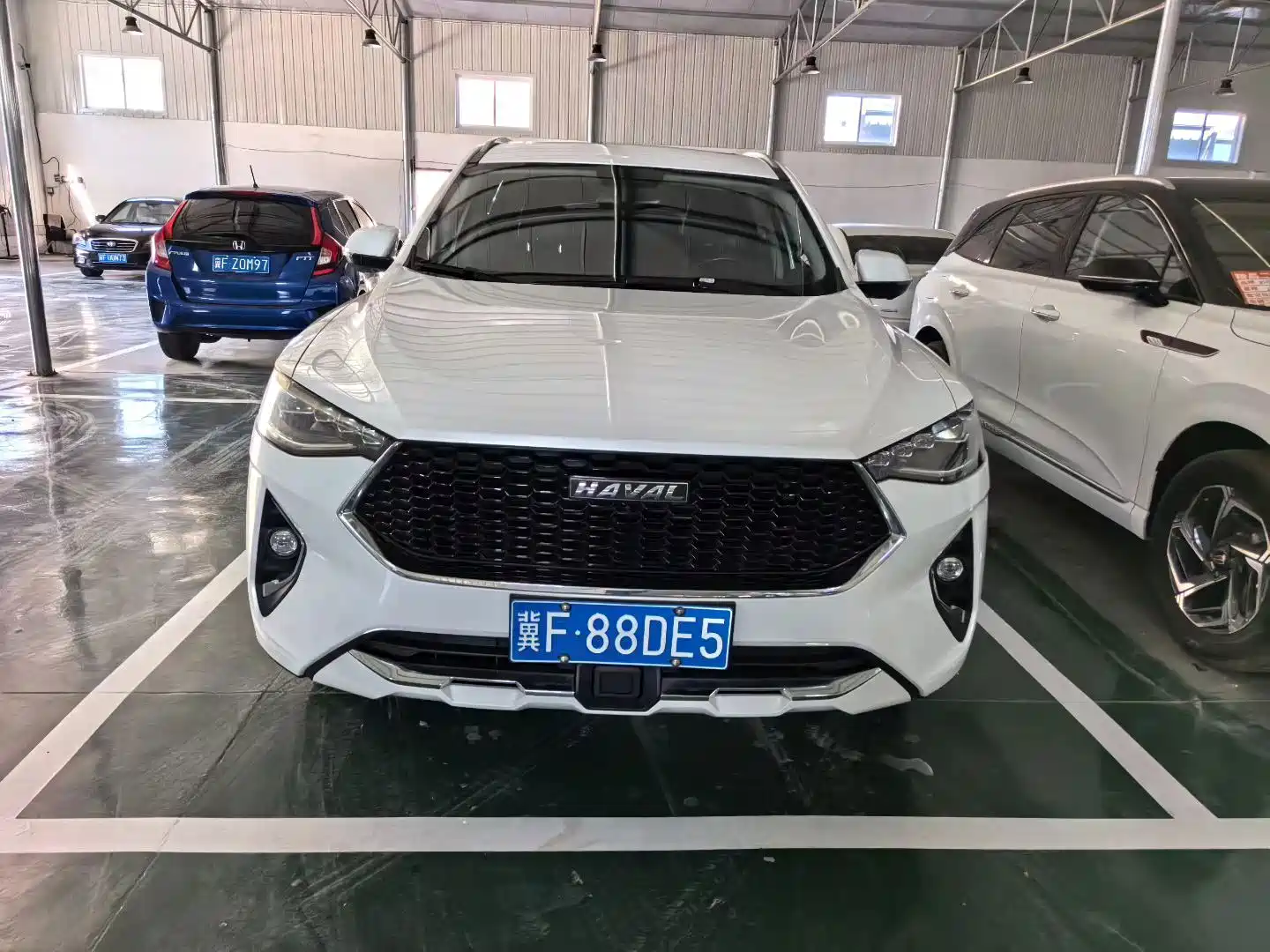 Photo 2 - Haval F7