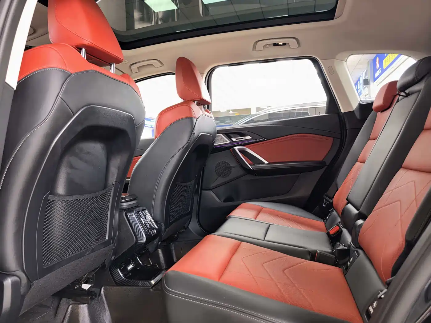 BMW X1 2023 sDrive20Li X Design Package фото 12