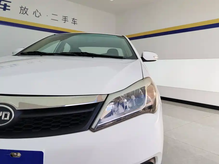 BYD F3 2015 2015 Energy-saving Edition 1.5L Manual Luxury