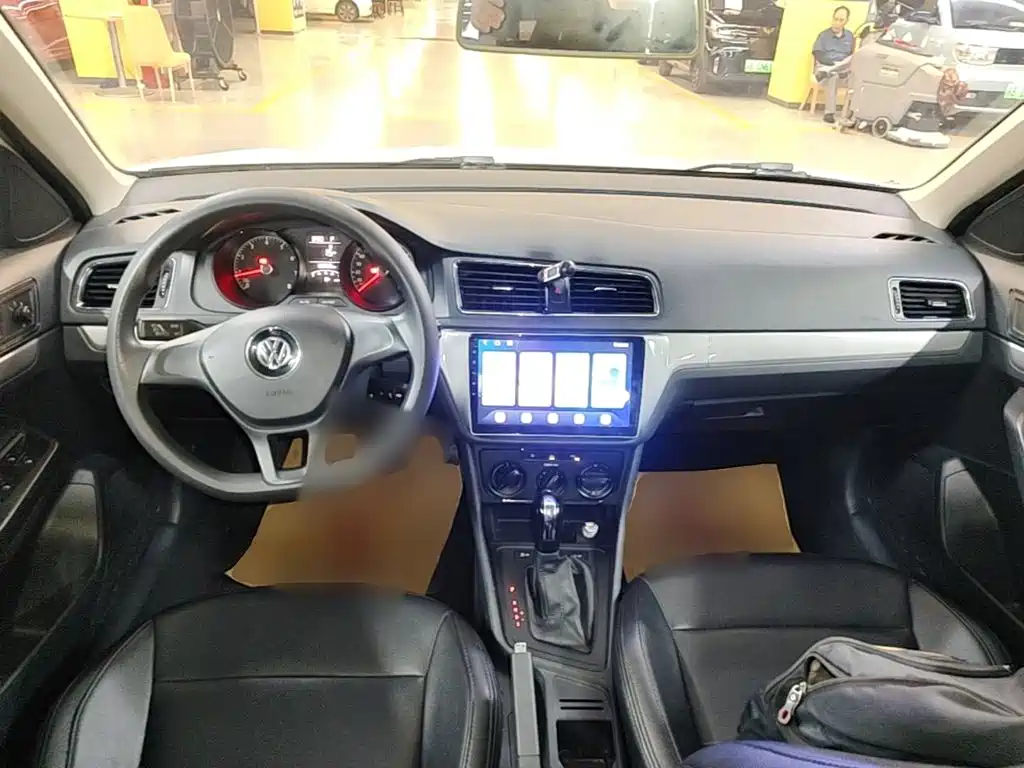 Фото 6 - Volkswagen Lavida Tour