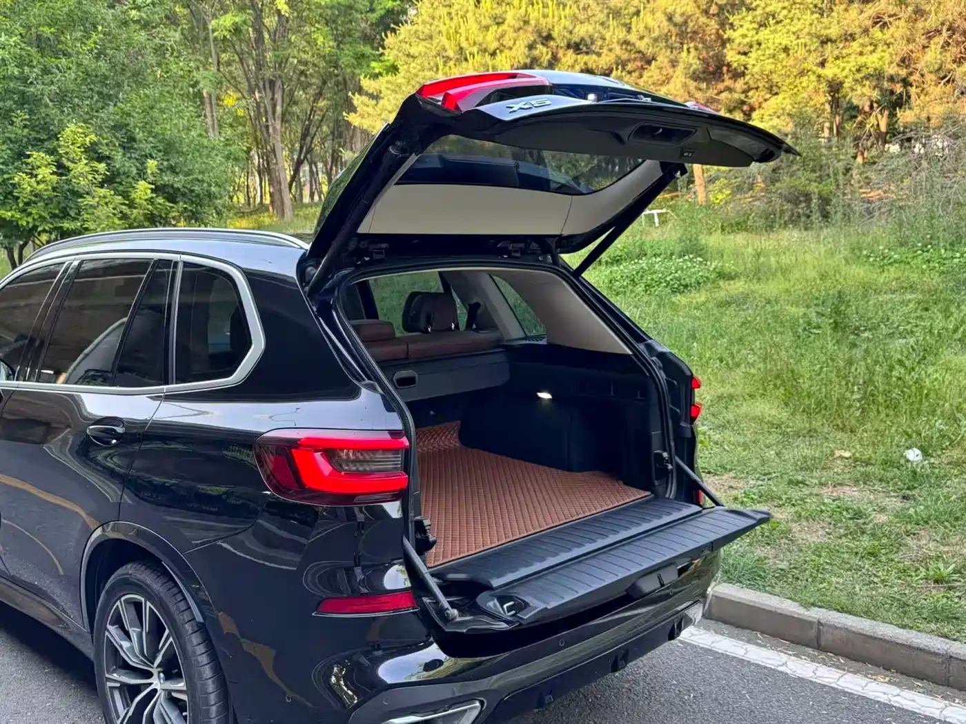 BMW X5 (Import) 2021 xDrive30i M Sport Package фото 6