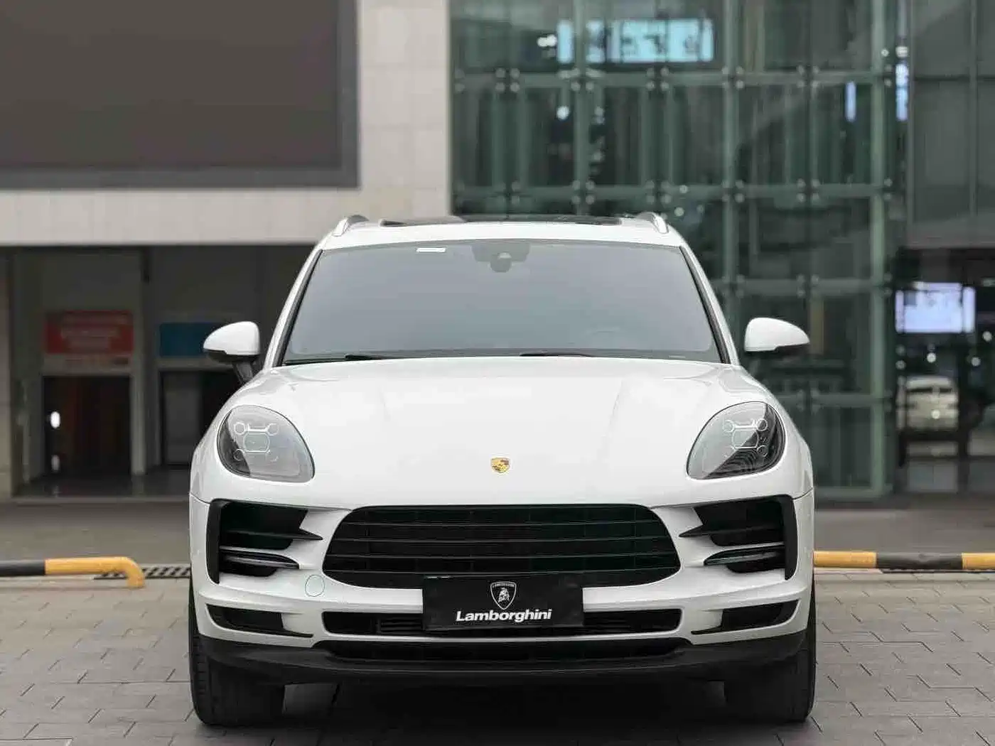 Porsche Macan 2018 Macan 2.0T фото 2