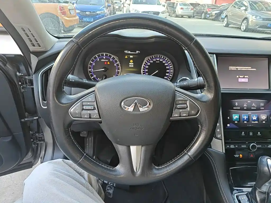 صورة 11 - Infiniti Q50L