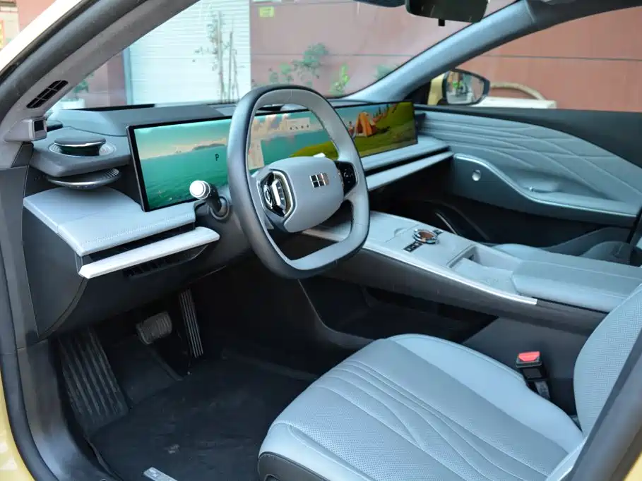 Geely Galaxy Galaxy E8 2024 2024 665km RWD Starship Voyager Edition