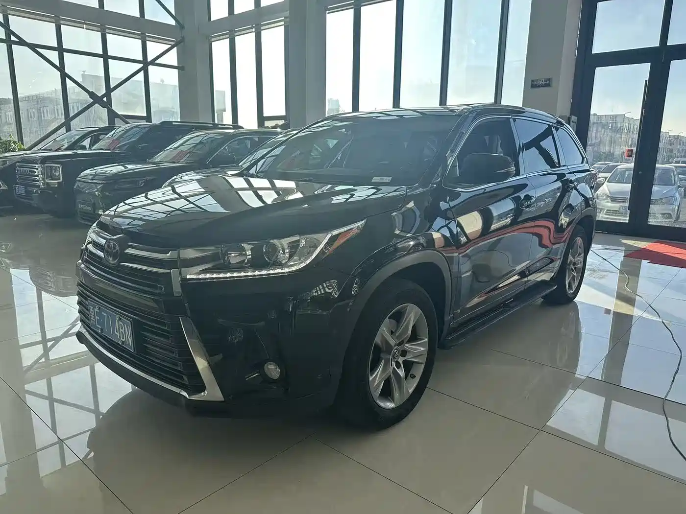 Toyota Highlander 2018 2.0T 4WD Premium 7-seater (China V)