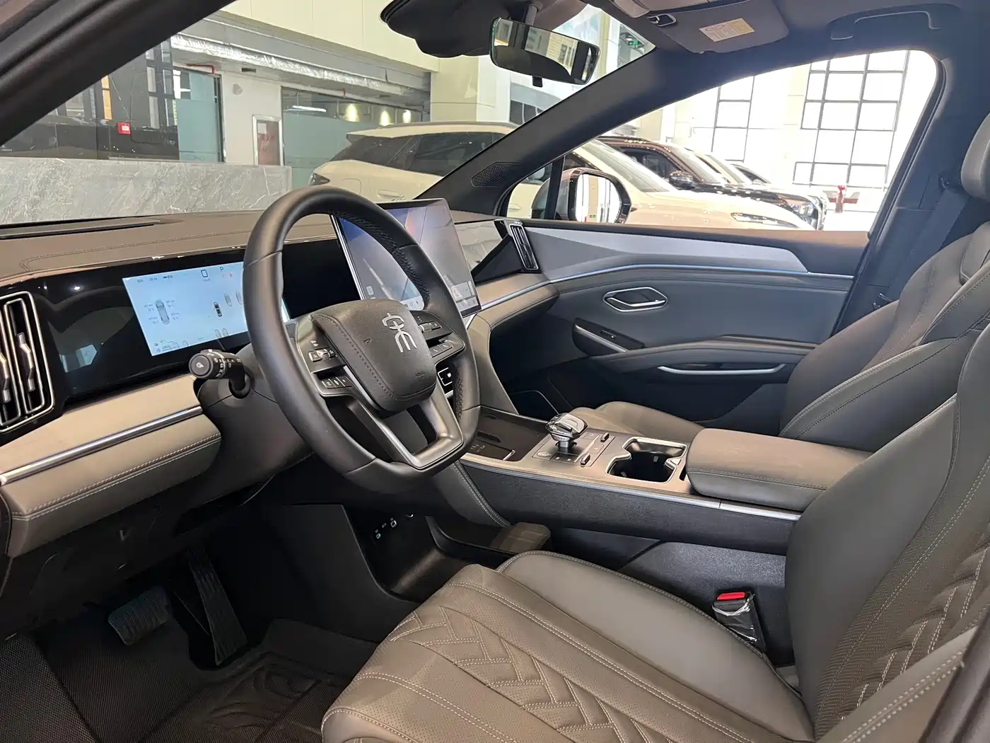 BYD Song L DM-i 2025 Smart Drive Edition 112km Surpassing фото 6