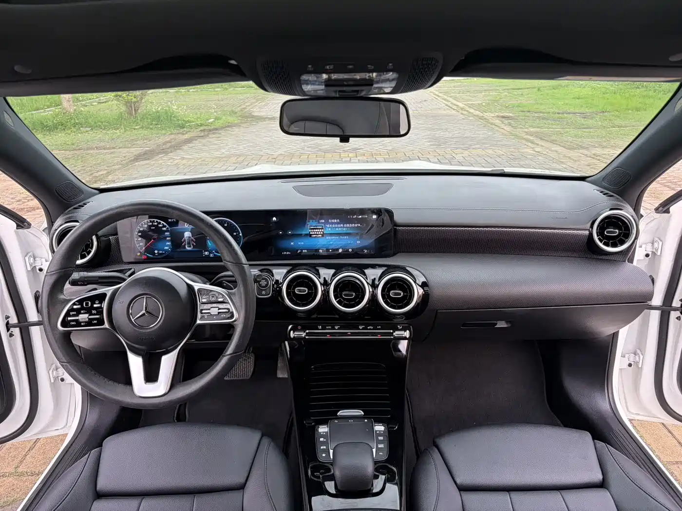 Mercedes-Benz A-Class 2020 A 200 L Sport Sedan фото 12