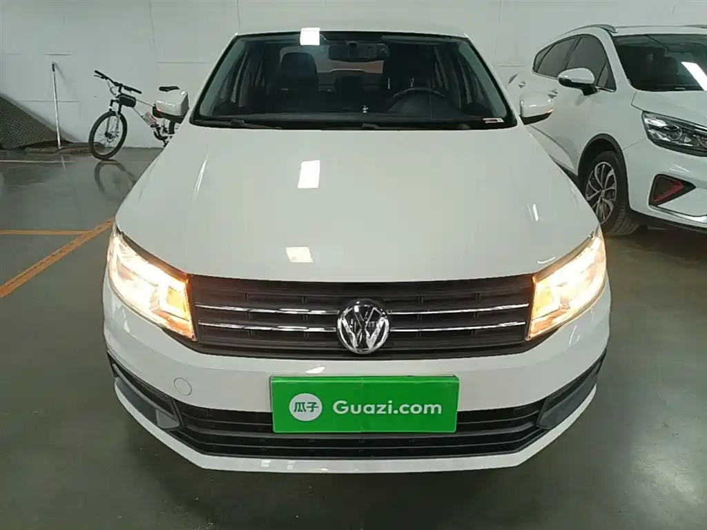 Volkswagen Santana 2016 1.6L Manual Trend Edition фото 3