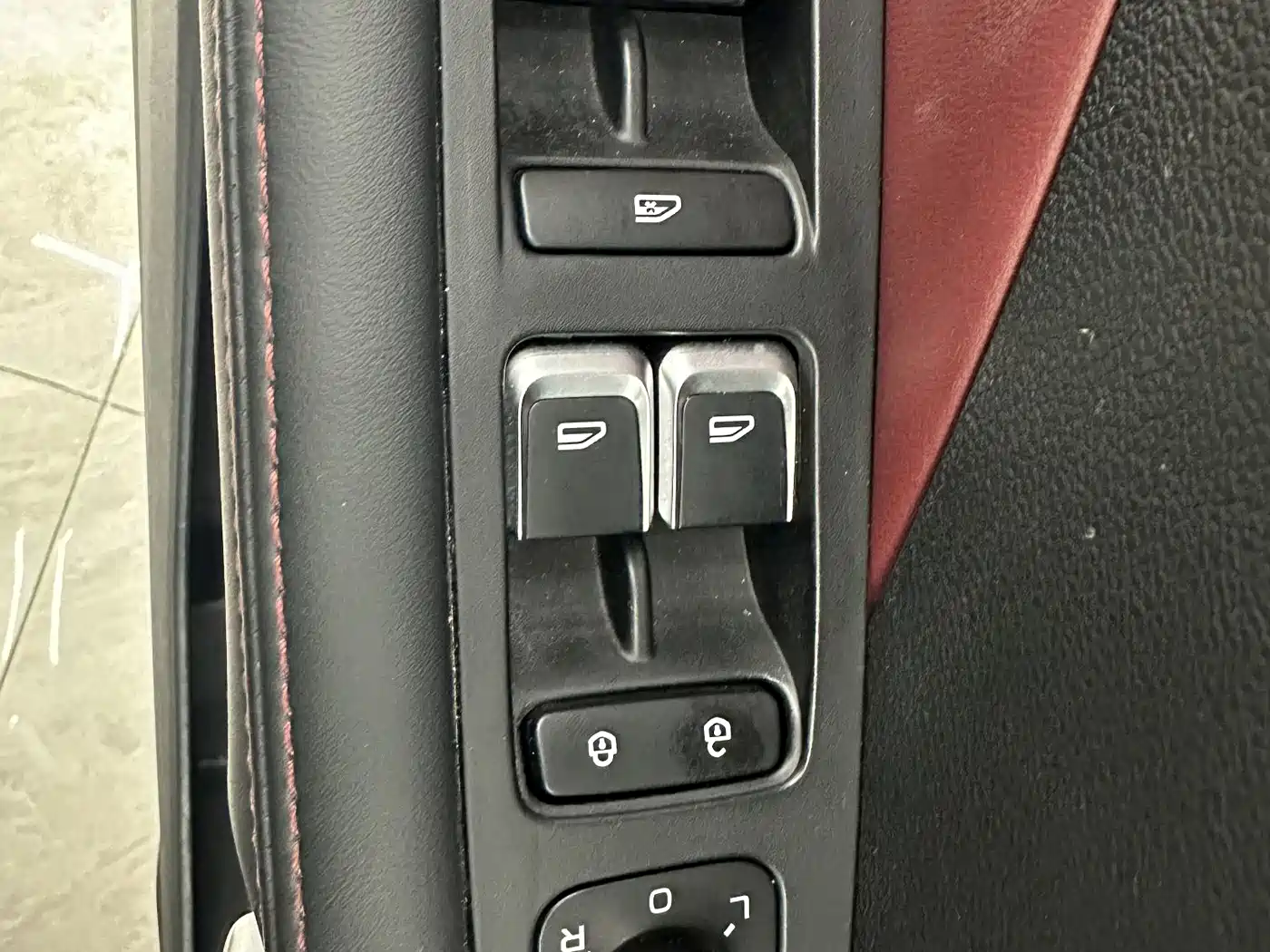 GEELY AUTOMOBILE BINYUE