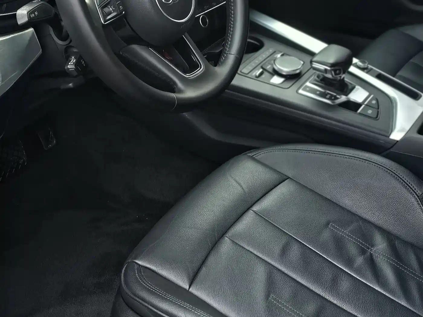 Audi A4L 2019 40 TFSI Fashion (China VI) фото 4