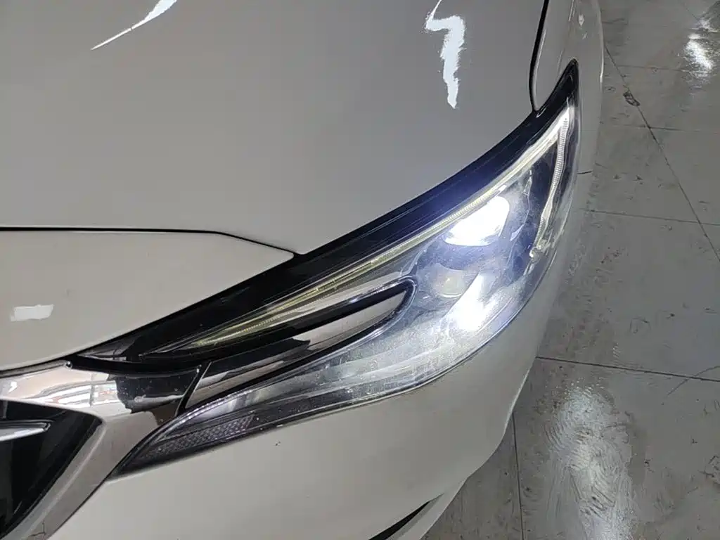 Фото 24 - Buick Excelle