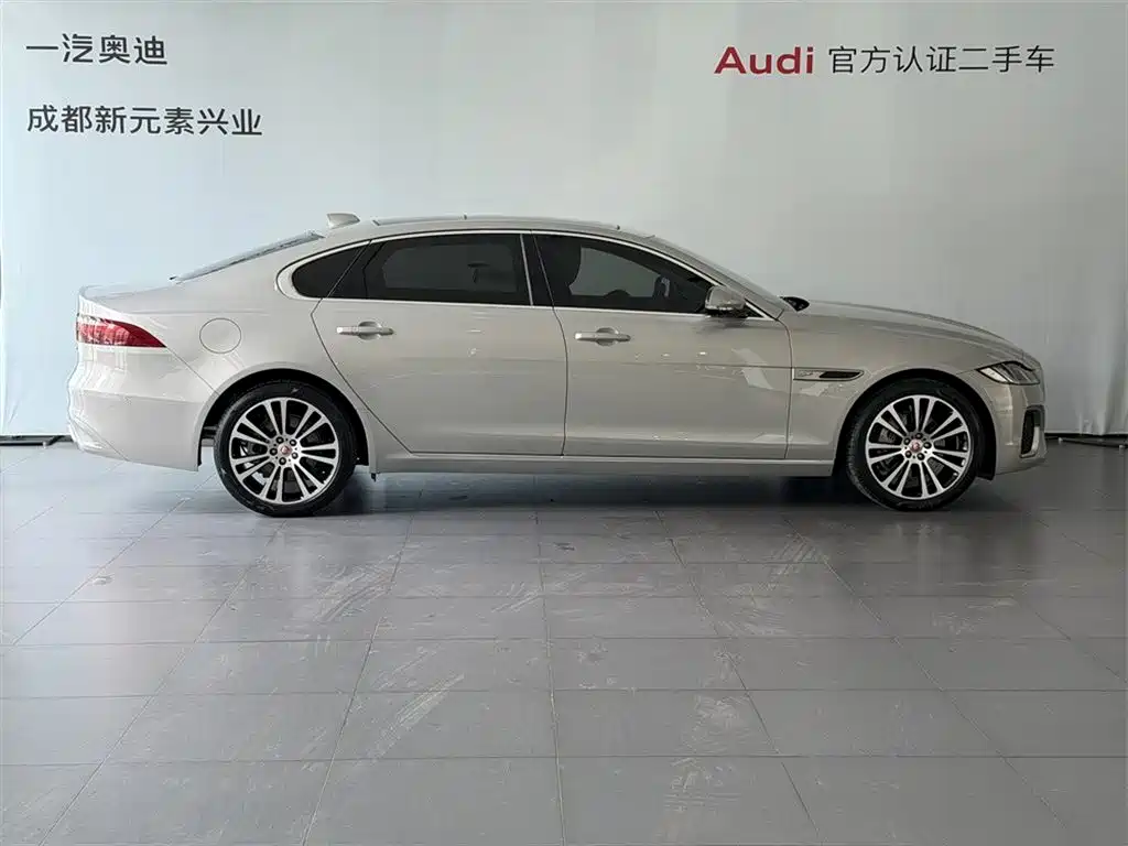 JAGUAR XFL