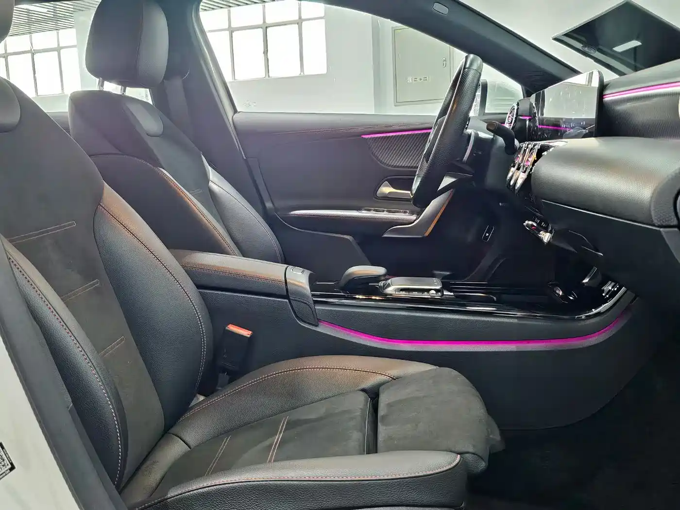 Mercedes-Benz A-Class 2024 A 200 L Fashion Edition фото 7