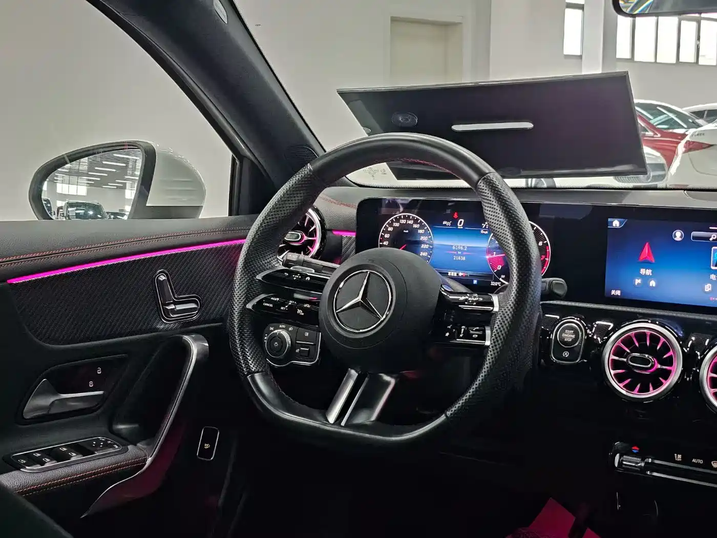 Mercedes-Benz A-Class 2024 A 200 L Fashion Edition фото 6
