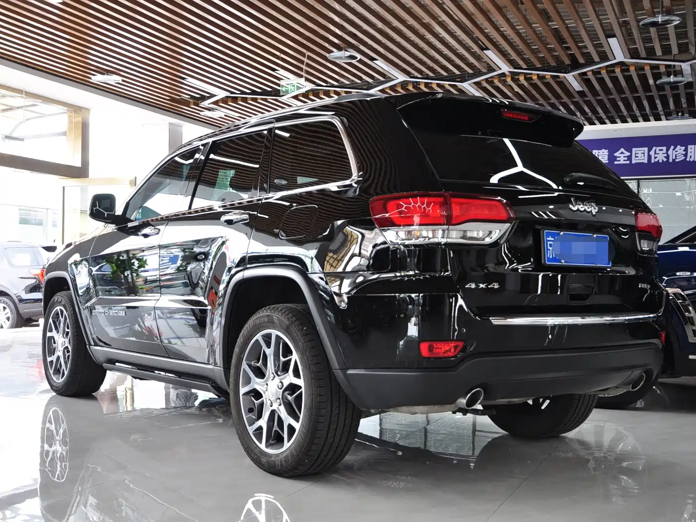 2022 Jeep Grand Cherokee (Import)