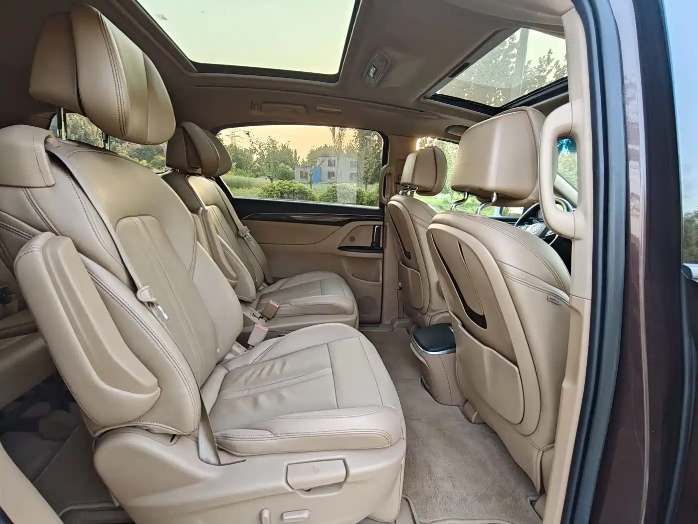 Buick GL8 2017 ES 28T Luxury China V фото 11