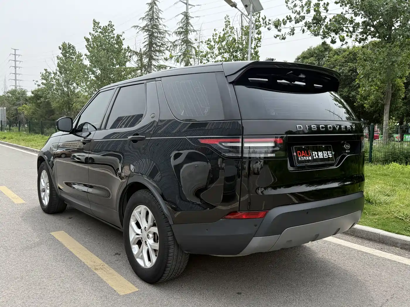 Land Rover Discovery 2019 3.0 SC V6 SE фото 4