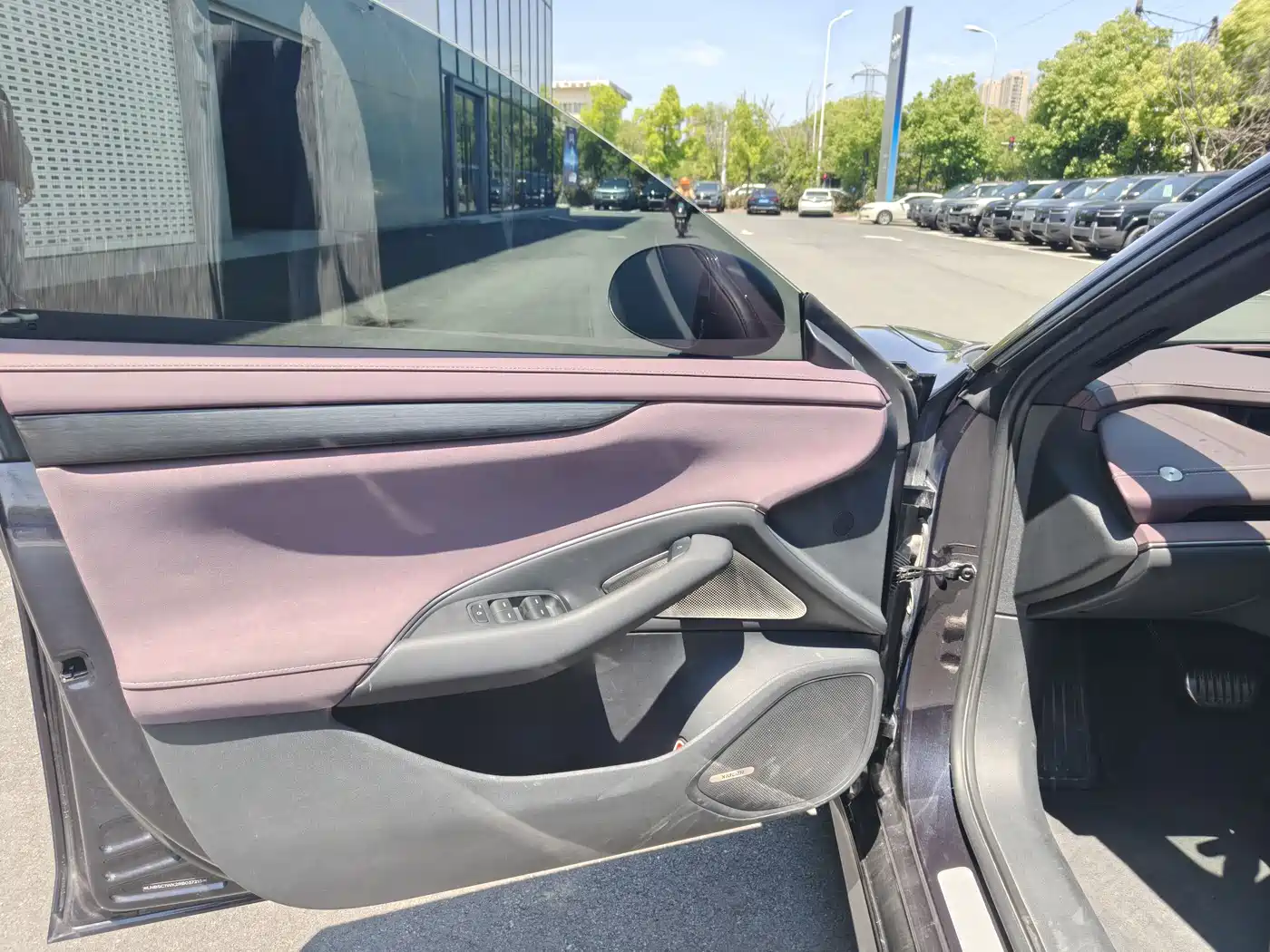 Xiaomi Auto Xiaomi SU7 2024 AWD Extended Range Advanced Smart Driving Max Edition фото 8