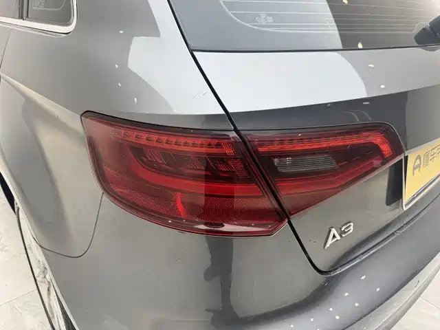 Audi A3 2014 Sportback 35 TFSI Automatic Comfort фото 17