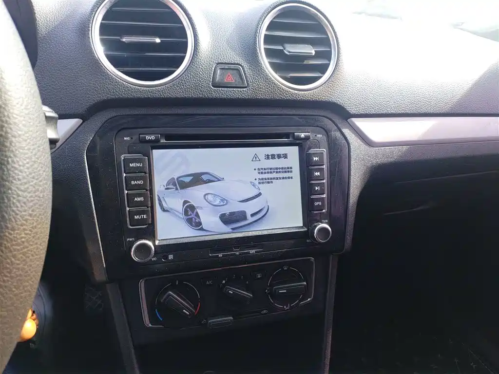 Volkswagen Jetta 2015 Value Edition 1.6L Manual Comfort фото 9