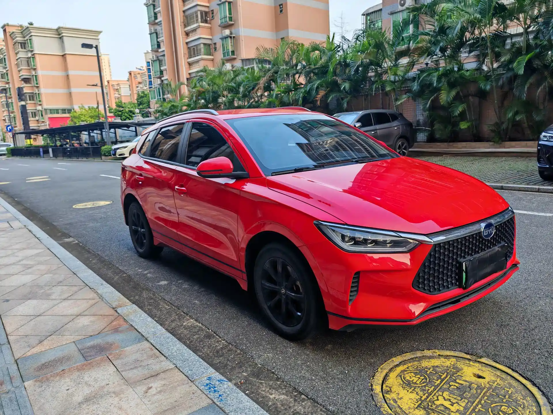 Photo 3 - BYD e2