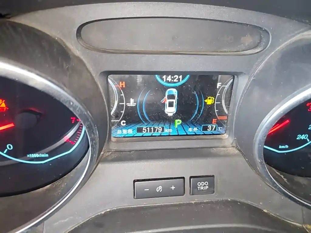 BYD Yuan 2018 2017 1.5L Auto Cool Connect