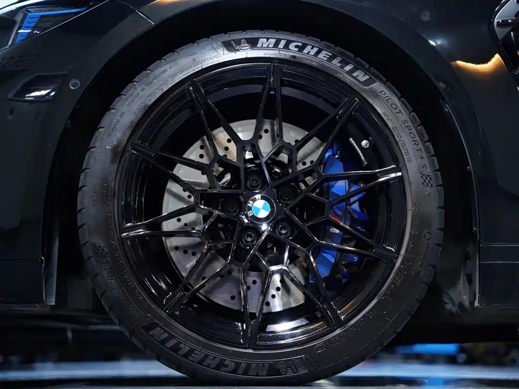 BMW M3 2025 2024 M3 Sedan Competition