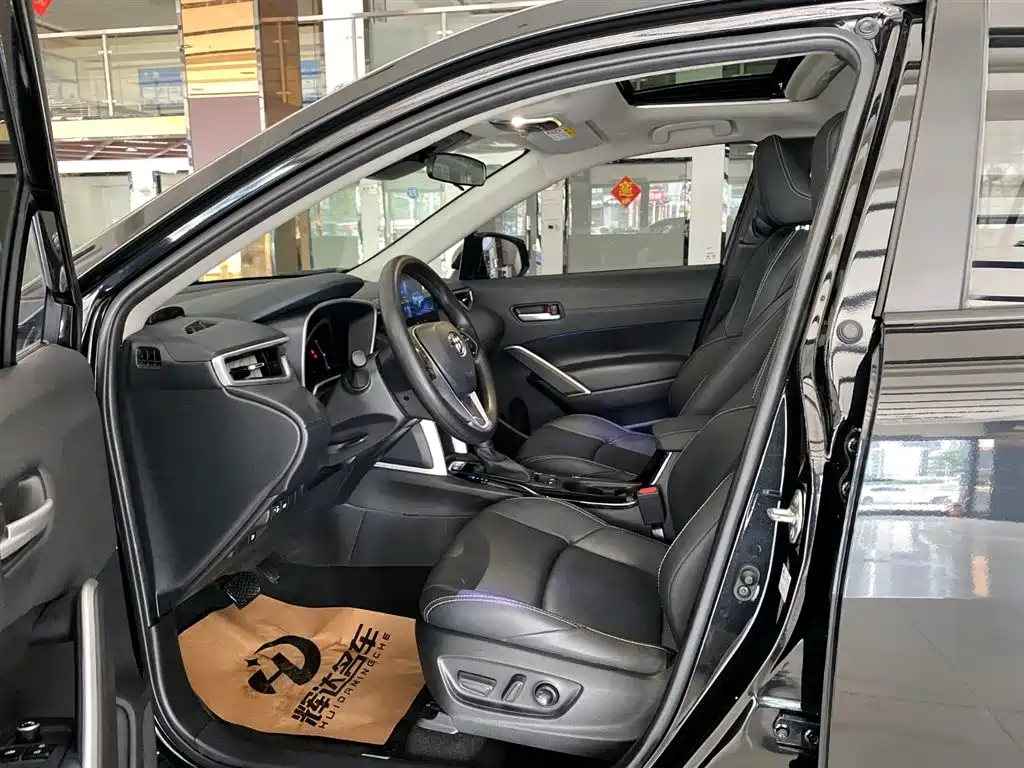 Toyota Frontlander 2023 2.0L Smart Hybrid Dual Engine Luxury Edition фото 12