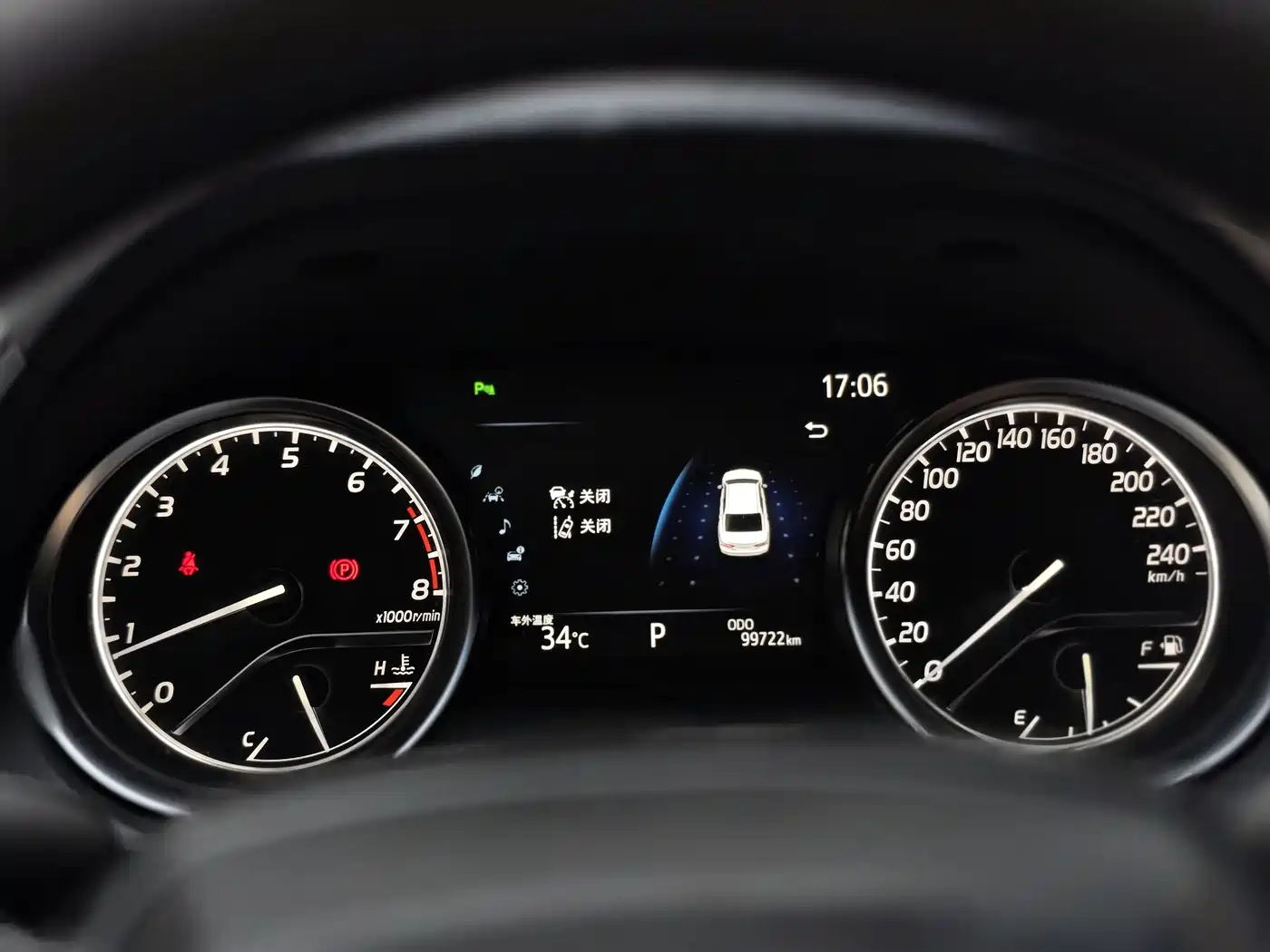 Photo 21 - Toyota Camry