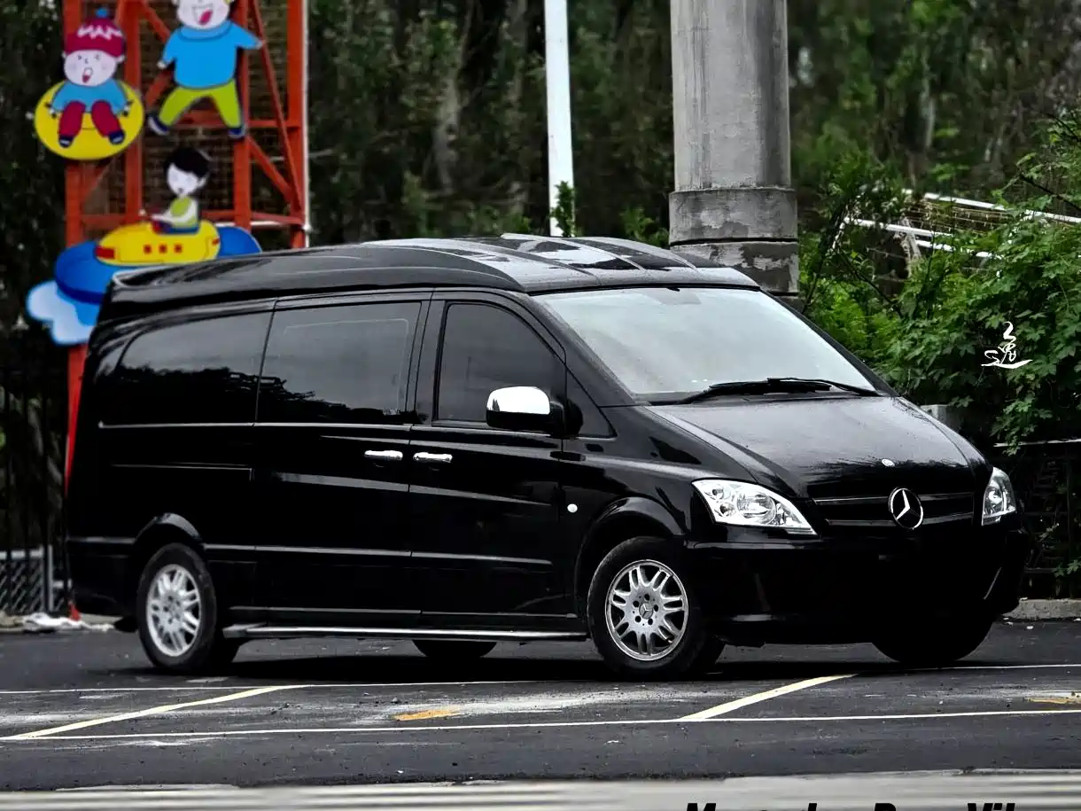 Photo 1 - Mercedes-Benz Vito
