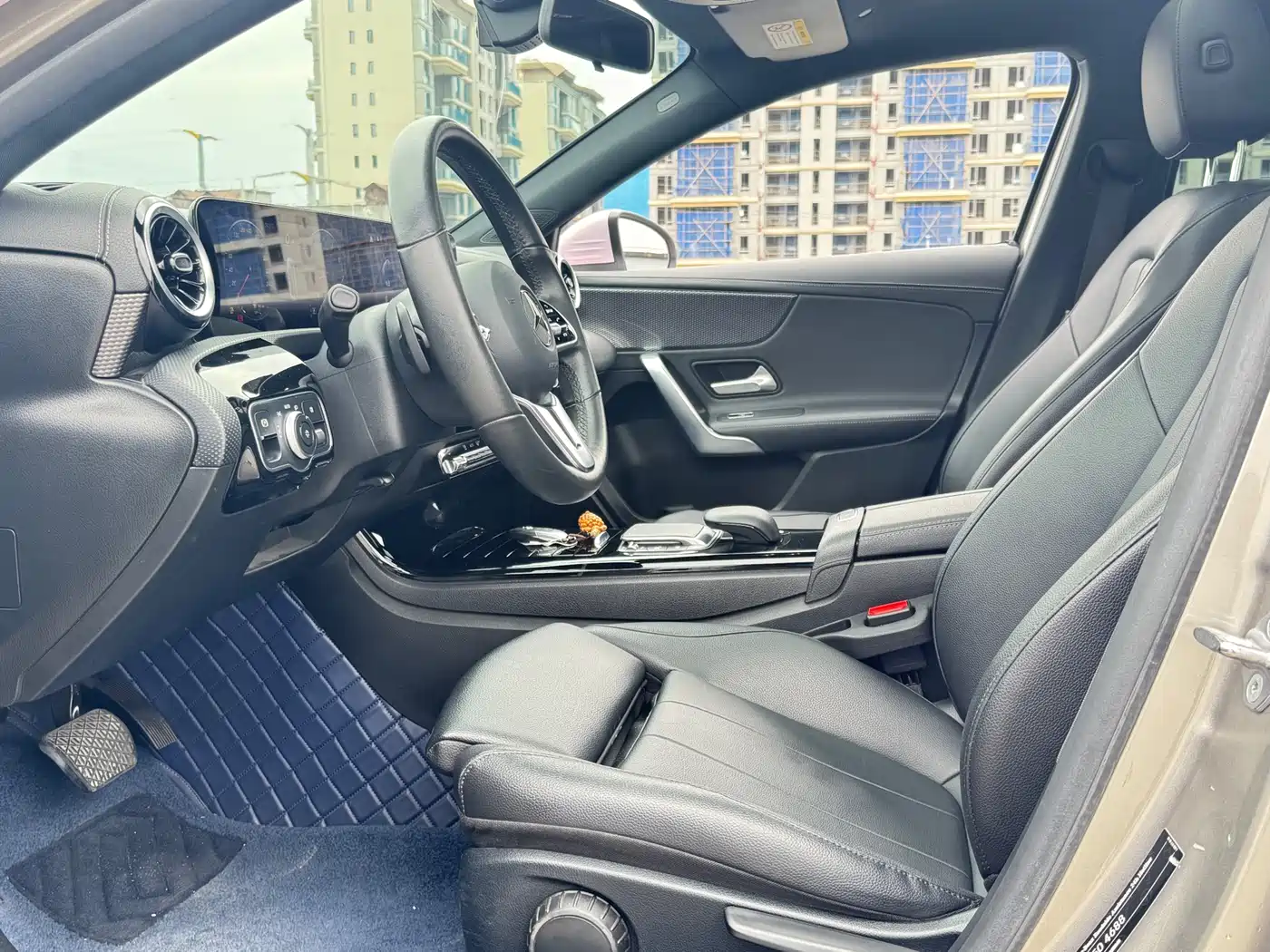 Mercedes-Benz A-Class 2021 A 200 L Sport Sedan Dynamic Type фото 4