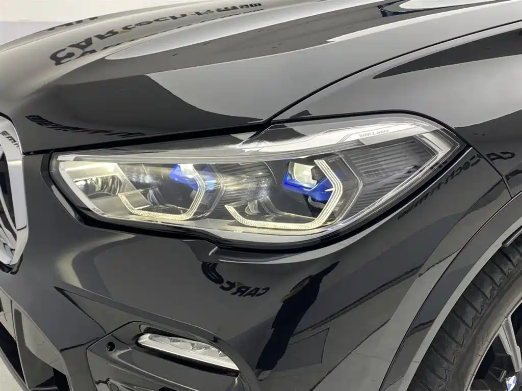 BMW X5 (Import) 2019 xDrive40i M Sport Package фото 9